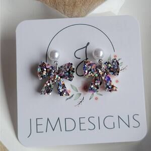 Mermaid Glitter Peal Bead Coquette Bow Earrings